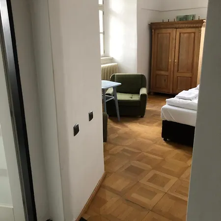 Zámeček Penzion Ostrov
