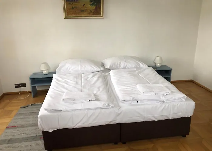 Zamecek 3*